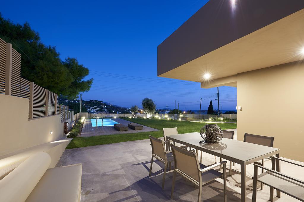 Elaia Luxury Suites Lagonisi Exterior photo
